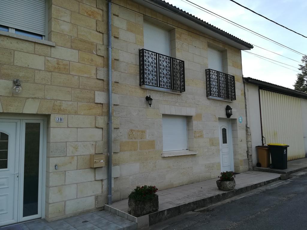 Gite Du Vignoble Sidky Lussac  Esterno foto